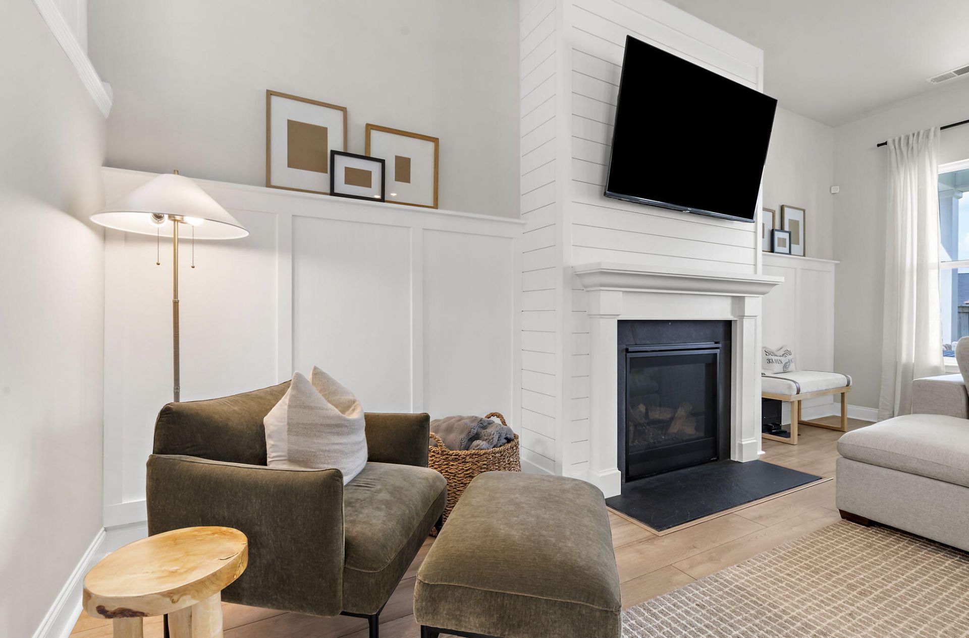 1020 Arrowwood Way Photo 15