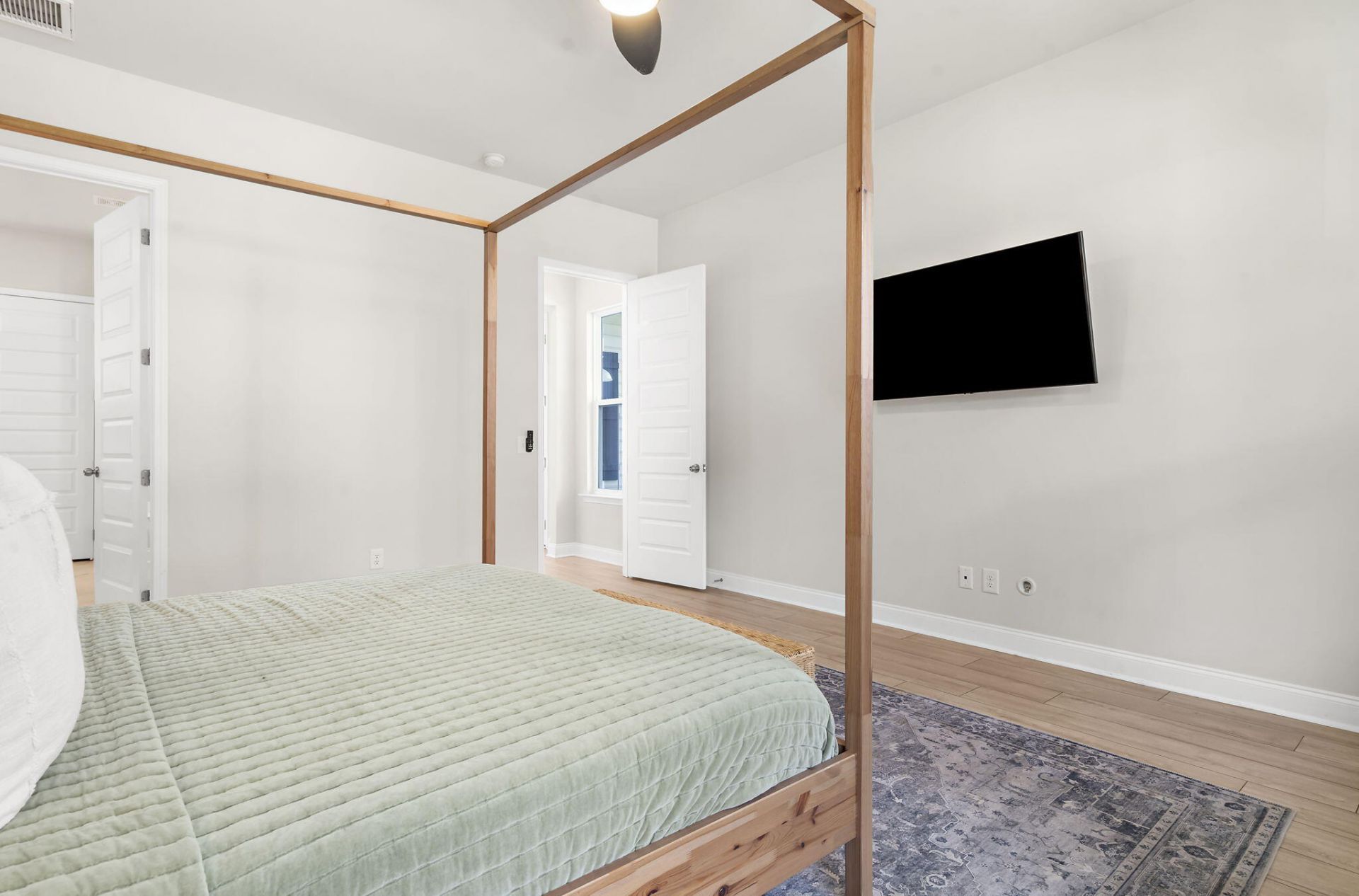 1020 Arrowwood Way Photo 18