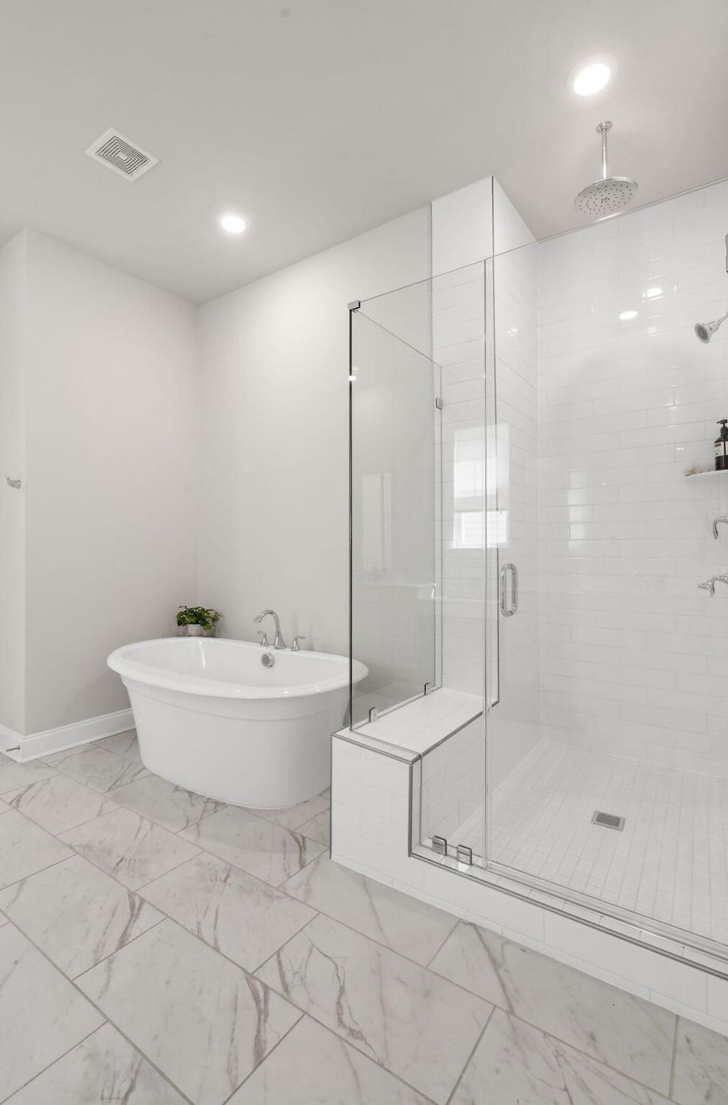 1020 Arrowwood Way Photo 22