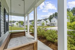1020 Arrowwood Way photo 4