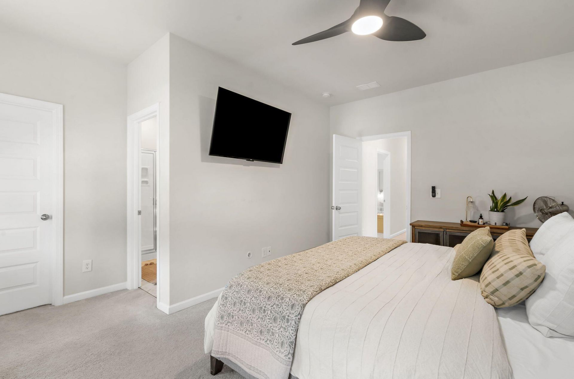 1020 Arrowwood Way Photo 32