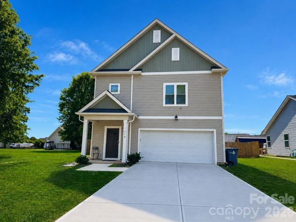 1418 Azalea Avenue, Kannapolis, NC 28081
