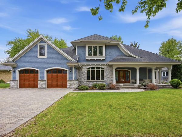 526 24th Avenue S, Fargo, ND 58103