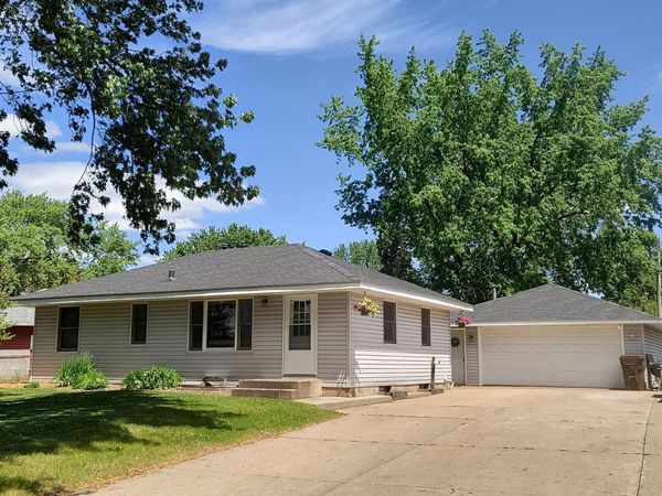 6526 90th Street S, Cottage Grove, MN 55016