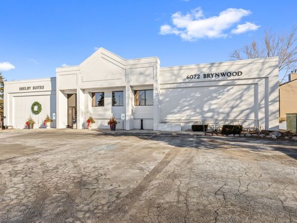 6072 Brynwood Dr, Rockford, IL 61114