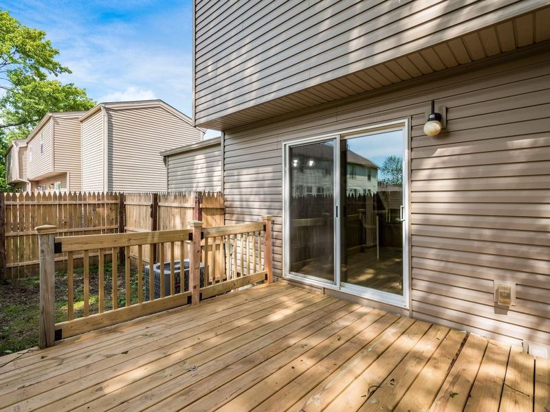 7895 Barkwood Drive, Unit 19F, Columbus, OH 43085 Photo 22