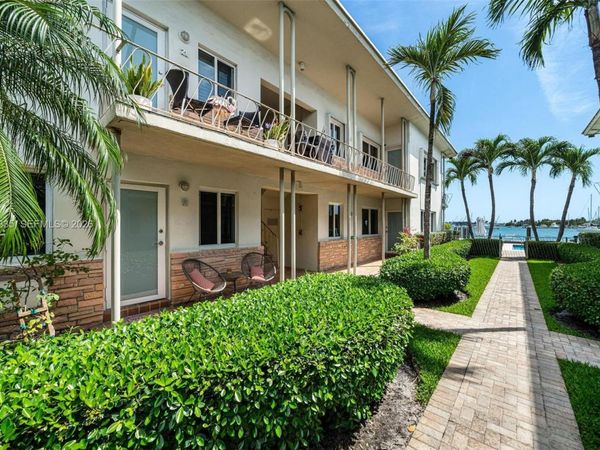 1130 Venetian Way , Unit 1E, Miami Beach, FL 33139