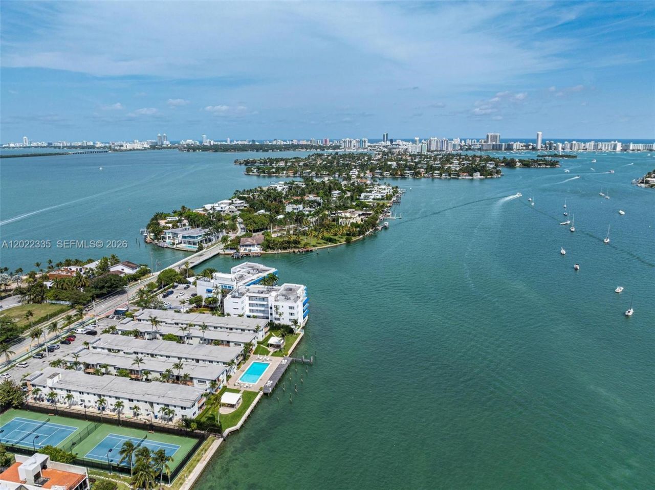 1130 Venetian Way, Unit 1E, Miami Beach, FL 33139 Photo