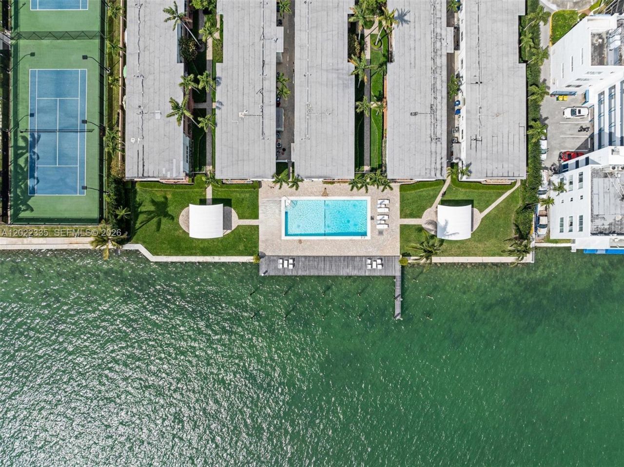 1130 Venetian Way, Unit 1E, Miami Beach, FL 33139 Photo