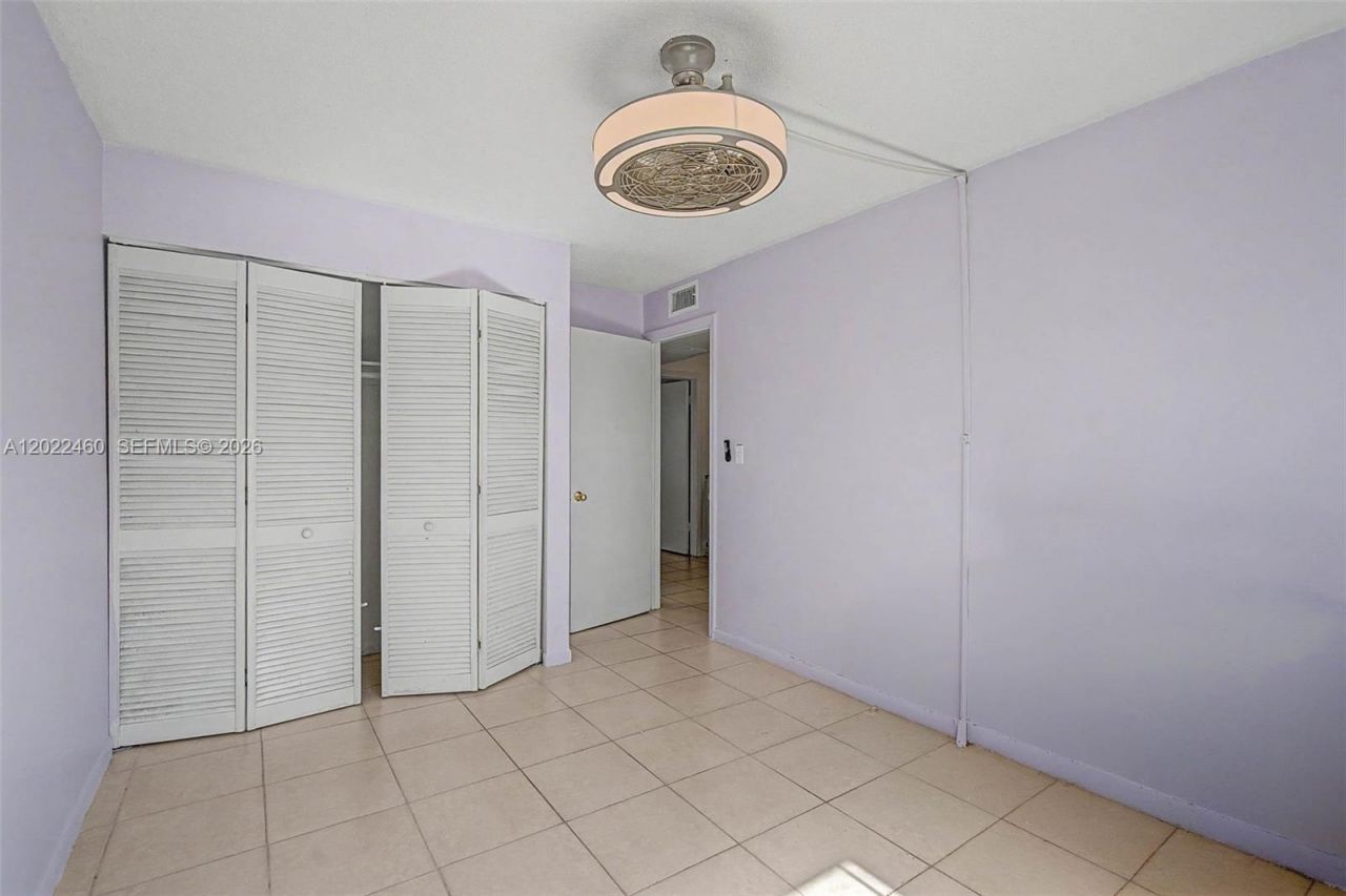 3764 SW 60th Ter , Unit 15, Davie, FL 33314 Photo
