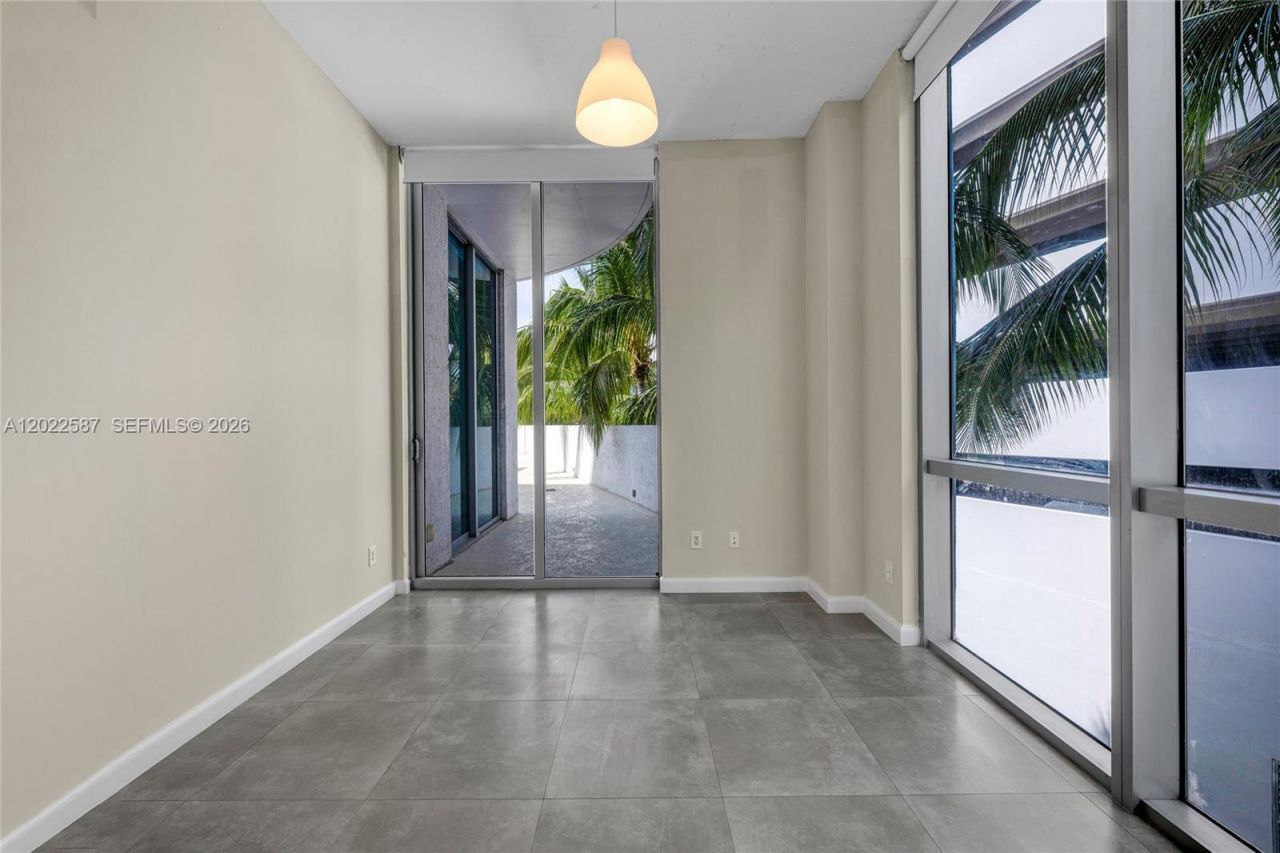 3029 NE 188th St , Unit 301, Aventura, FL 33180 Photo