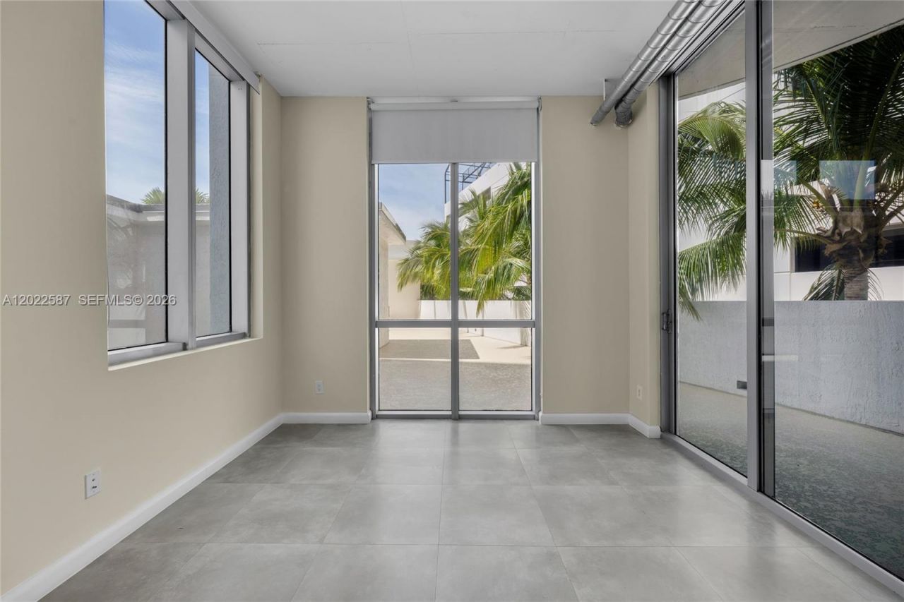 3029 NE 188th St , Unit 301, Aventura, FL 33180 Photo