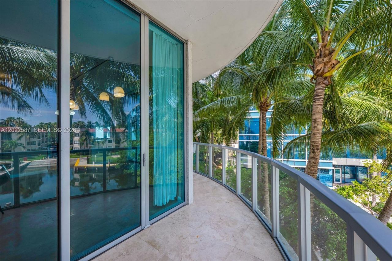 3029 NE 188th St , Unit 301, Aventura, FL 33180 Photo