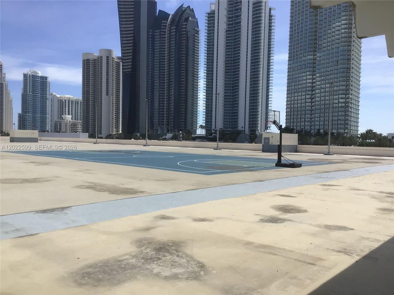 17021 N Bay Rd , Unit 625, Sunny Isles Beach, FL 33160 Photo