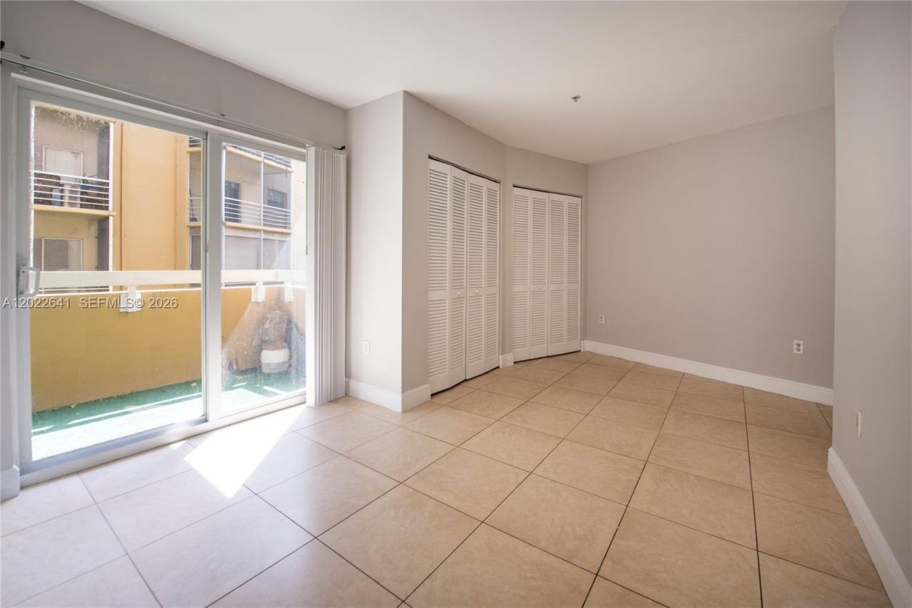 4147 Stirling Rd , Unit 105, Dania Beach, FL 33314 Photo