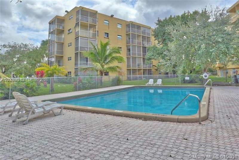 4147 Stirling Rd , Unit 105, Dania Beach, FL 33314 Photo