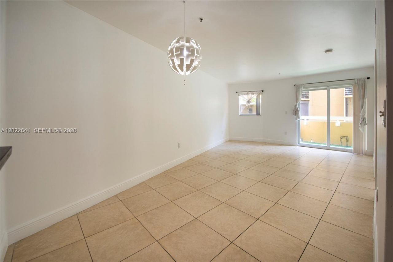 4147 Stirling Rd , Unit 105, Dania Beach, FL 33314 Photo