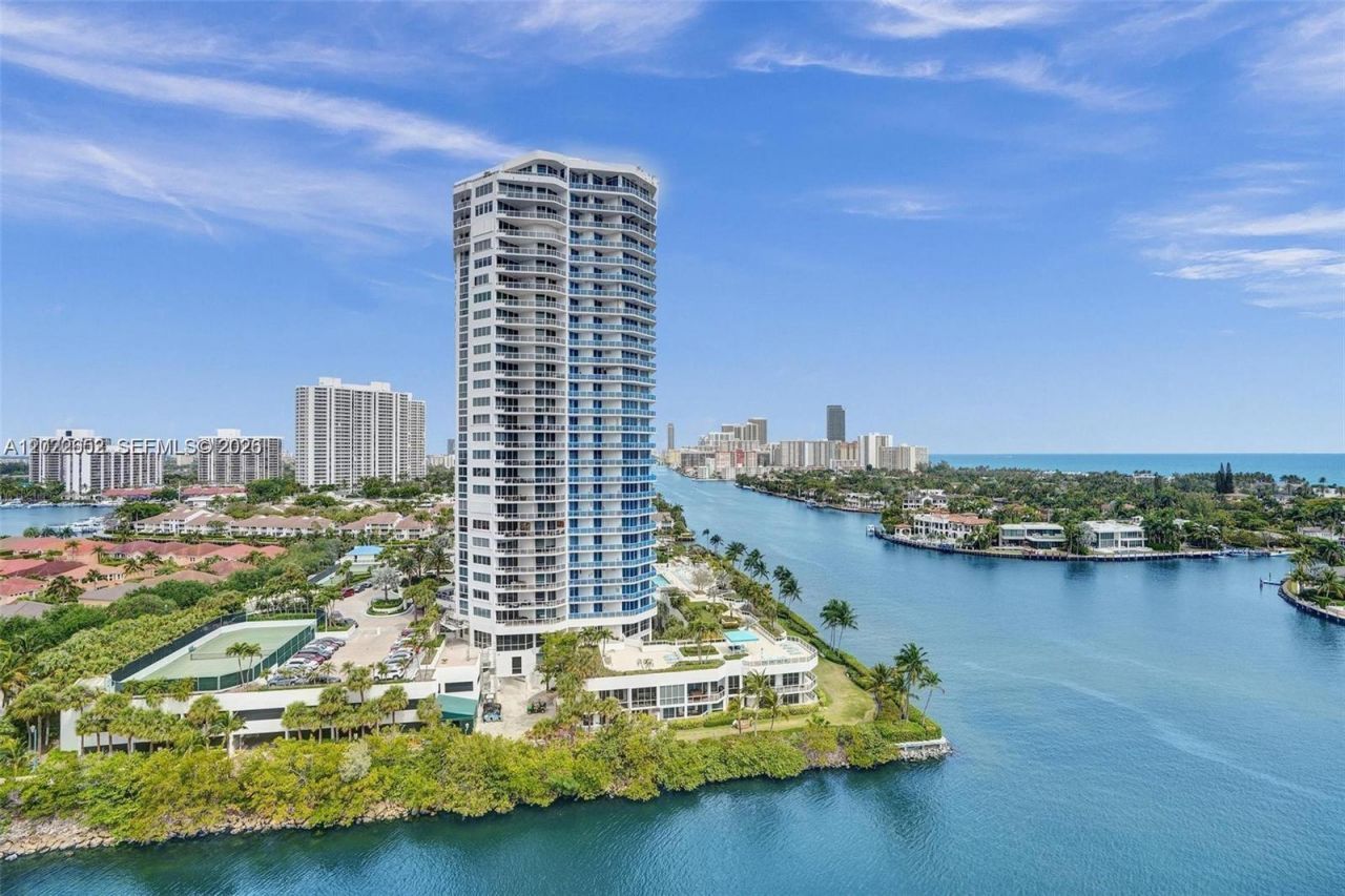 20515 E Country Club Dr , Unit 1641, Aventura, FL 33180 Photo