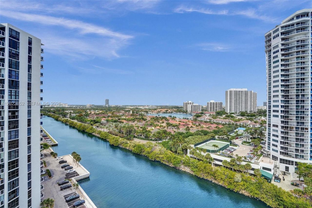 20515 E Country Club Dr , Unit 1641, Aventura, FL 33180 Photo
