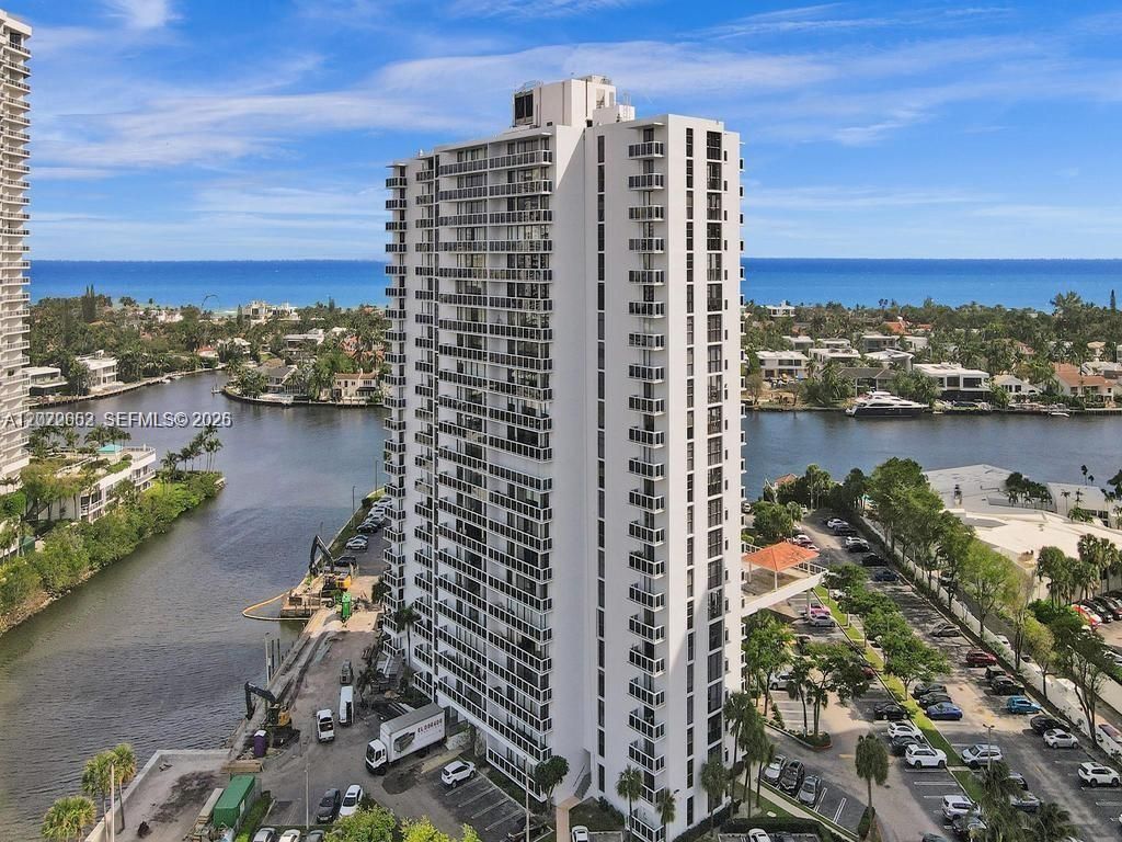 20515 E Country Club Dr , Unit 1641, Aventura, FL 33180 Photo