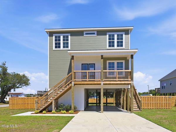 108 Flippers Cove Drive , Unit 8, Cedar Point, NC 28584