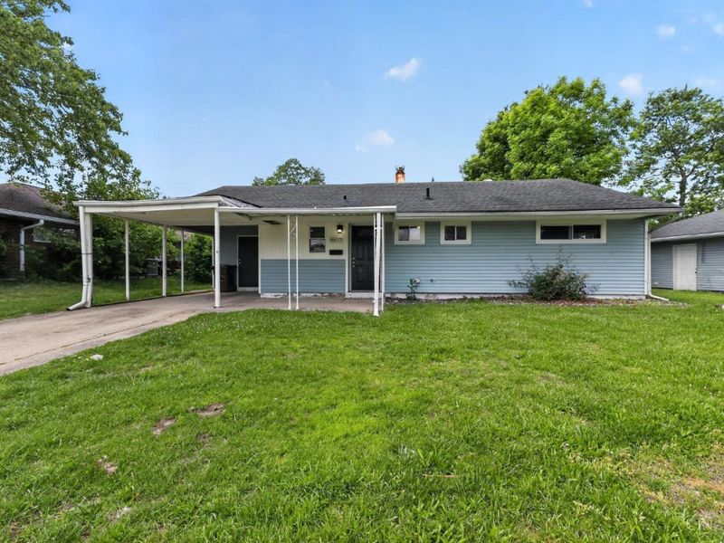 8877 Balboa Drive, Springfield Twp., OH 45231 Photo 2