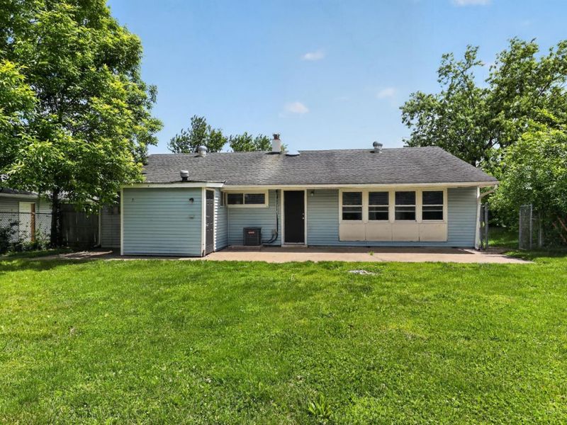8877 Balboa Drive, Springfield Twp., OH 45231 Photo 4