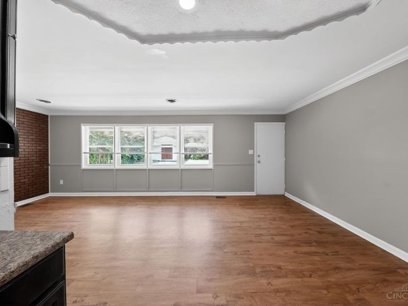 8877 Balboa Drive, Springfield Twp., OH 45231 Photo 6