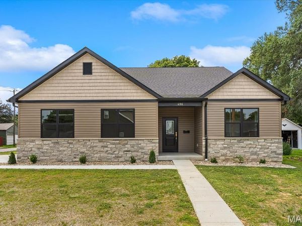 406 W Laurel Street, Millstadt, IL 62260