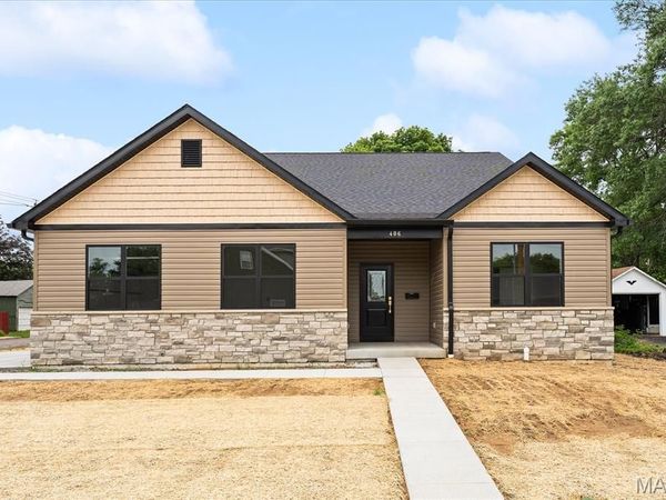 406 W Laurel Street, Millstadt, IL 62260