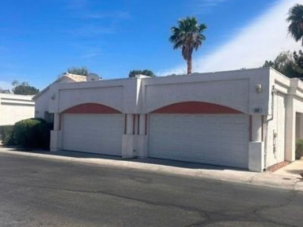 6421 Melody Rose Avenue , Las Vegas, NV 89108