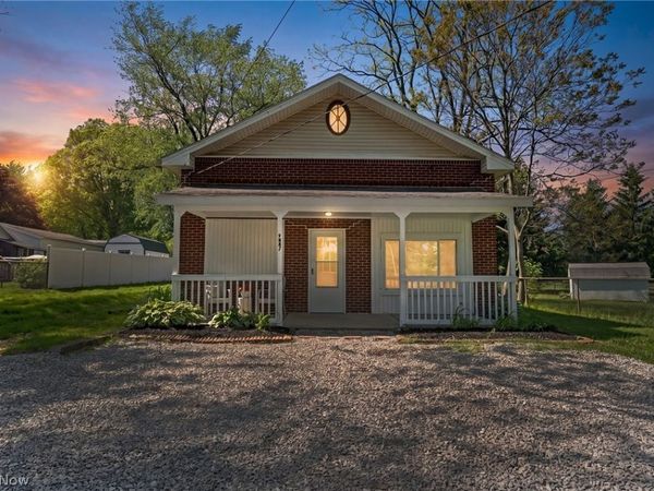 7997 Columbus Road NE, Louisville, OH 44641