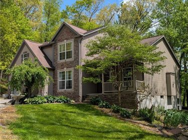 11154 Johnsford Road SW, Beach City, OH 44608
