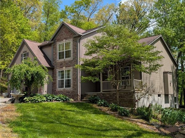 11154 Johnsford Road SW, Beach City, OH 44608