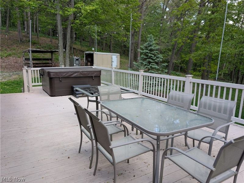 11154 Johnsford Road SW, Beach City, OH 44608 Photo 13