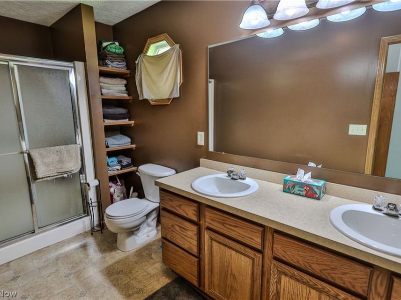 11154 Johnsford Road SW, Beach City, OH 44608 Photo 31