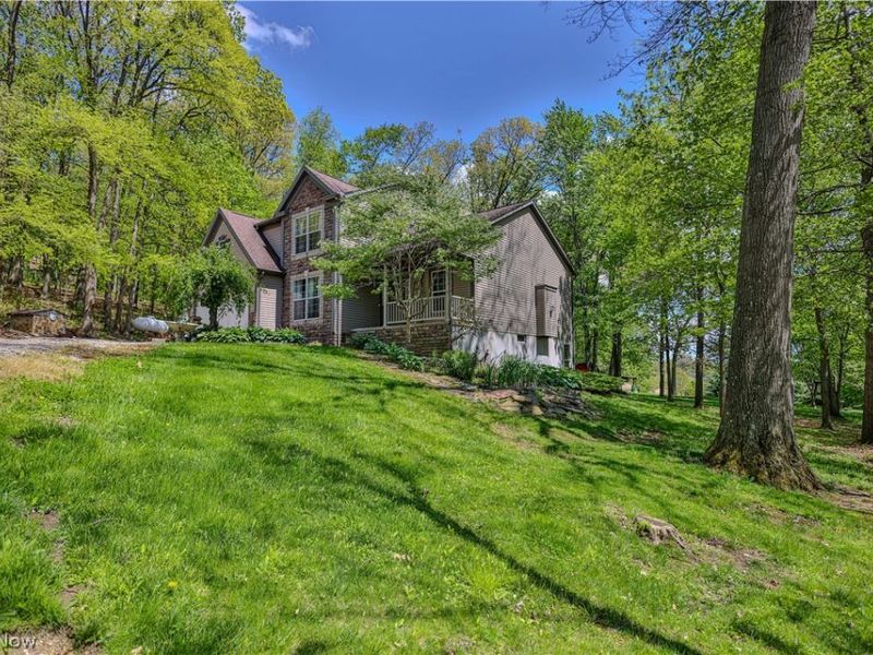 11154 Johnsford Road SW, Beach City, OH 44608 Photo 6