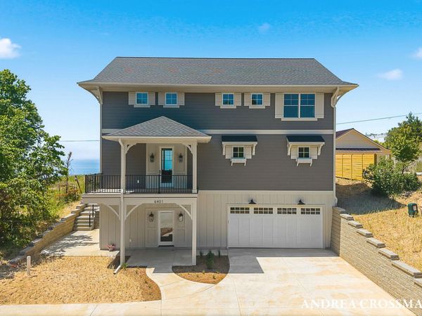6401 Lakeshore Drive, West Olive, MI 49460