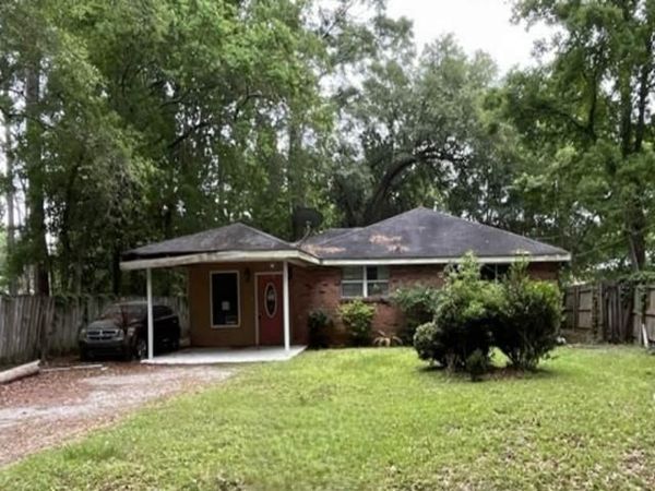 2550 CAROLINE Street, Mandeville, LA 70448