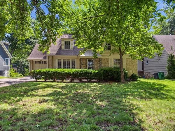 5325 Norwood Street, Fairway, KS 66205