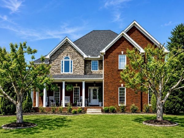 1189 McCoury Ln, Spring Hill, TN 37174