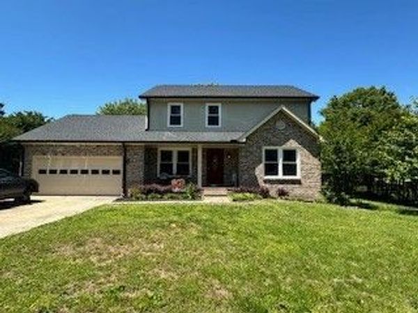 1775 Old Russellville Pike , Clarksville, TN 37043