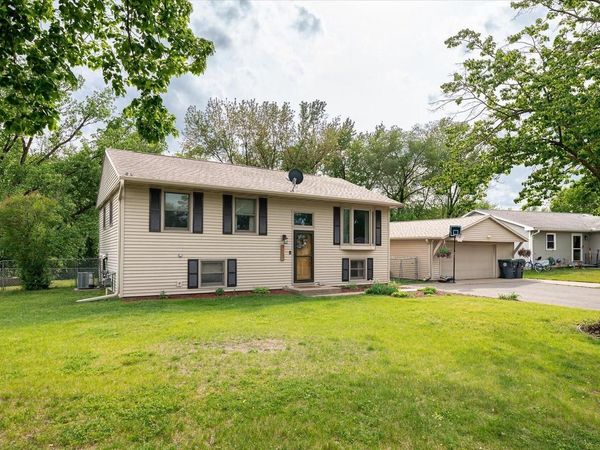 3032 Marion ROAD S, La Crosse, WI 54601
