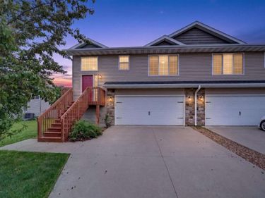 85 N Park Ridge Road, North Liberty, IA 52317