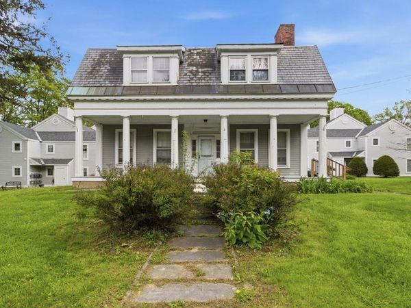 432 South Street, Unit D2, Bennington, VT 05201