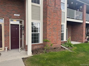 15441 Yale Drive, Clinton Twp, MI 48038