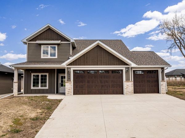520 Leonard Street , Hawley, MN 56549