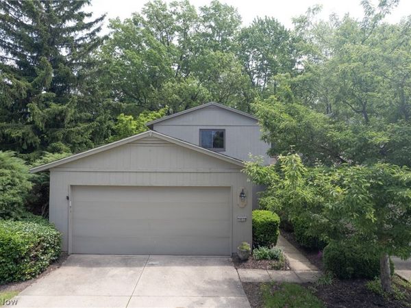 19533 Idlewood Trail , Unit 20-1, Strongsville, OH 44149