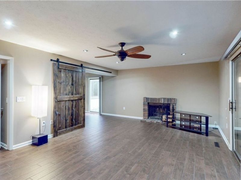 19533 Idlewood Trail, Unit 20-1, Strongsville, OH 44149 Photo 17