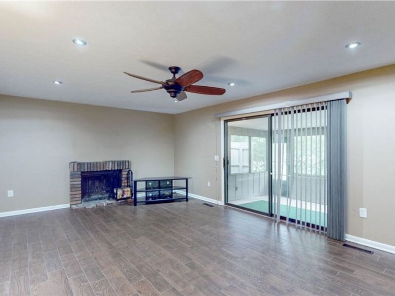19533 Idlewood Trail, Unit 20-1, Strongsville, OH 44149 Photo 18